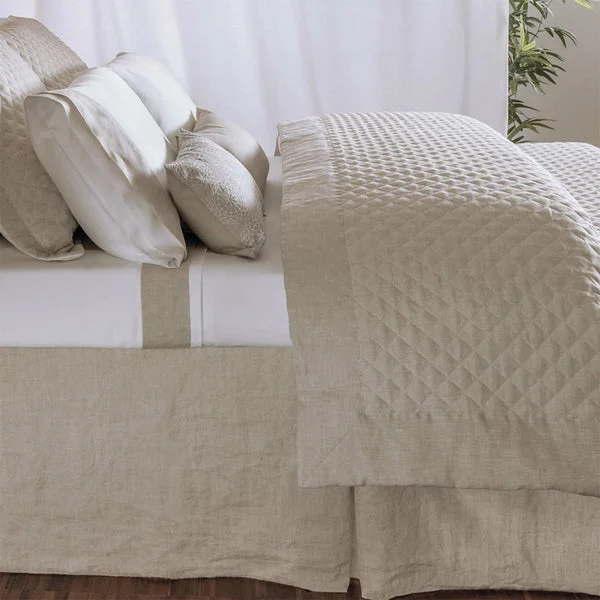 Bovi Hudson Bedding